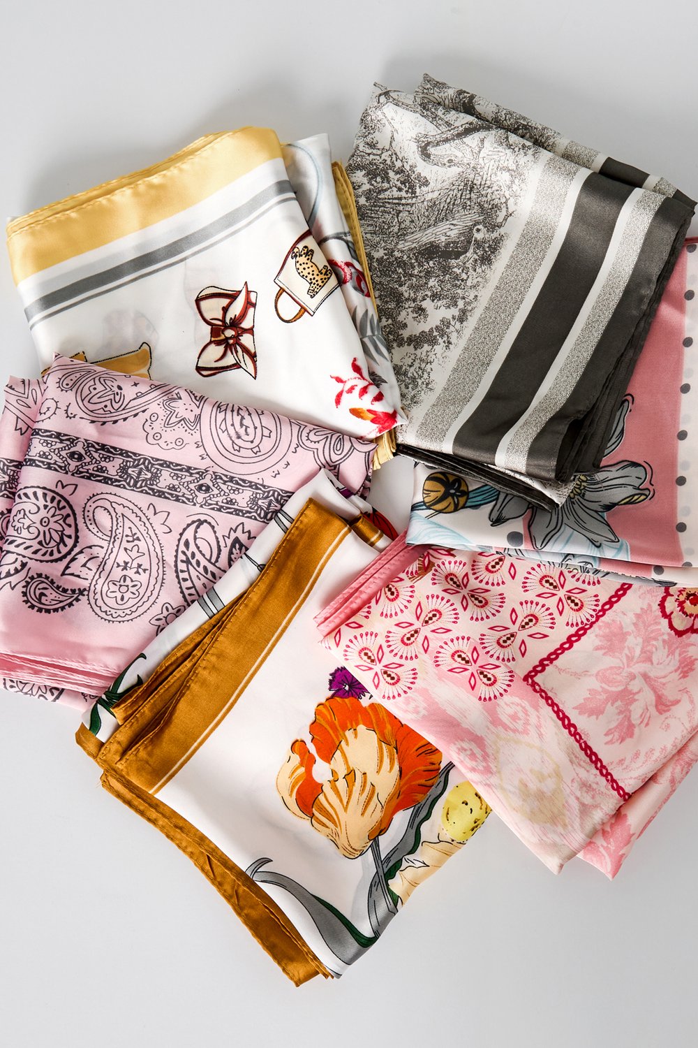 Vacantion scarf h5Picture3